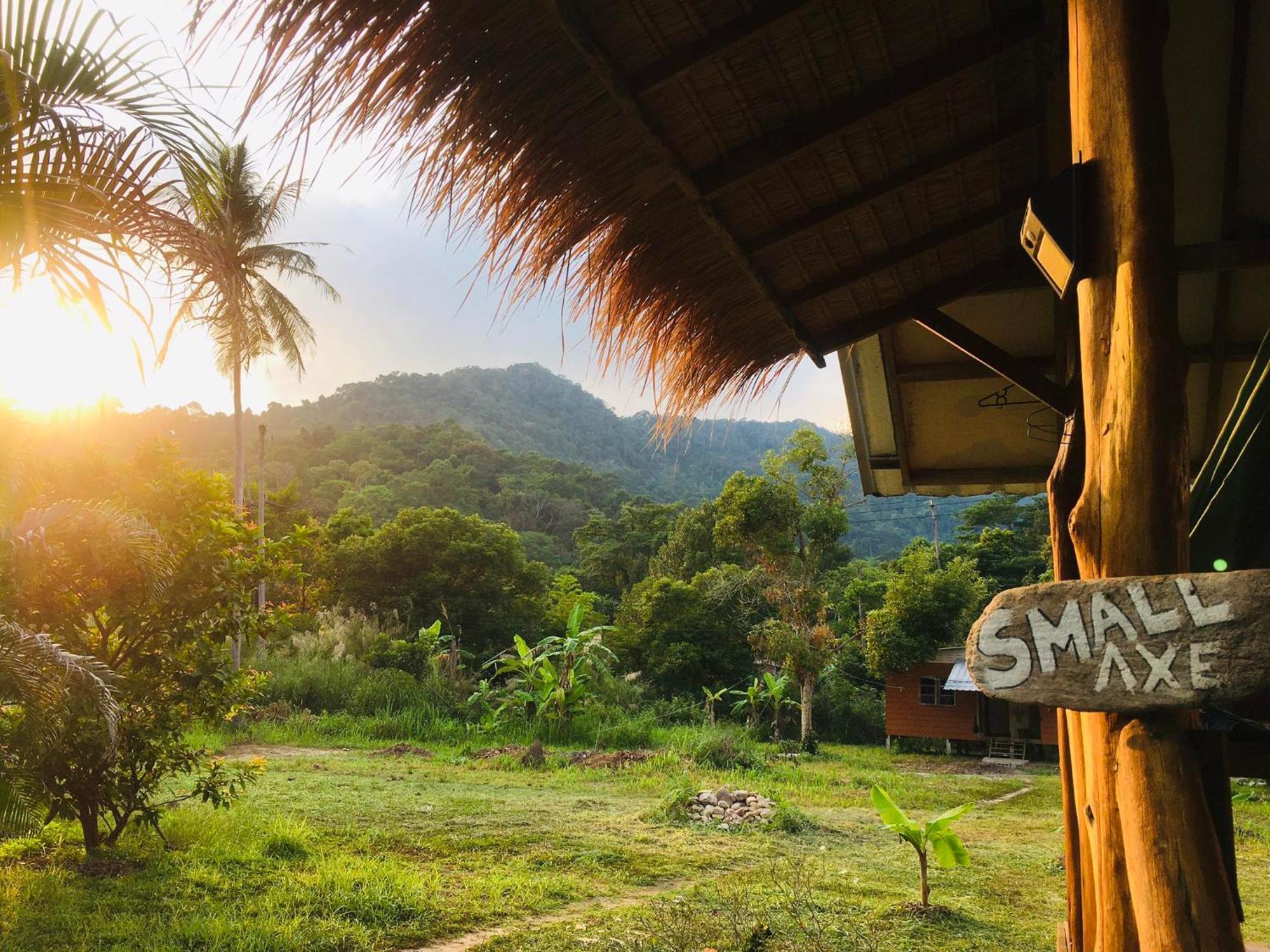 Seree Bungalows & Chill Bar เกาะช้าง ภายนอก รูปภาพ