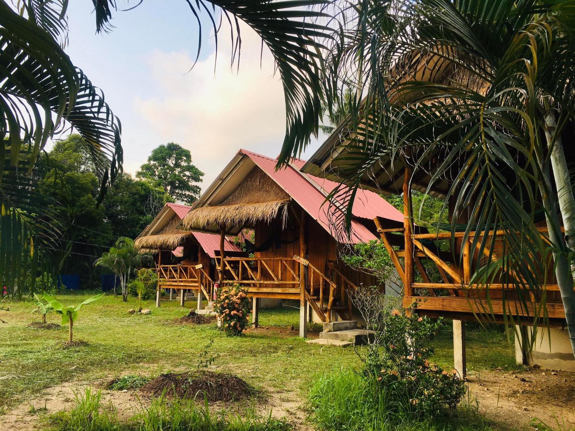 Seree Bungalows & Chill Bar เกาะช้าง ภายนอก รูปภาพ